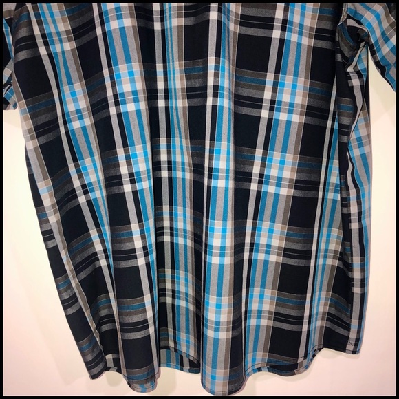 TheNorthFace🍃🍂 Black Blue and Grey flannel with 2 pockets, snaps, like new - Picture 10 of 16